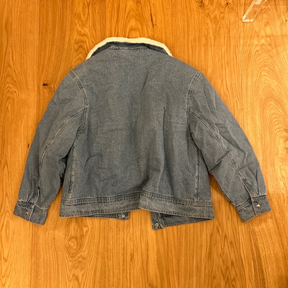 Adidas Cream Sherpa Jacket - Picture 2 of 7